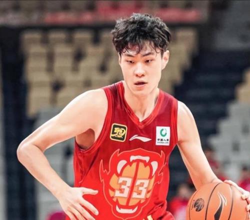 王大雷染红,引发泰山愤,谢文能替补,星力捕鱼平台,星力十代捕鱼游戏,正版星力捕鱼,星力捕鱼app