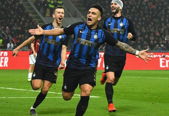 王楚钦夺亚洲杯金牌，赛后：让五星红旗升起永远是我最自豪的事情九派新闻.